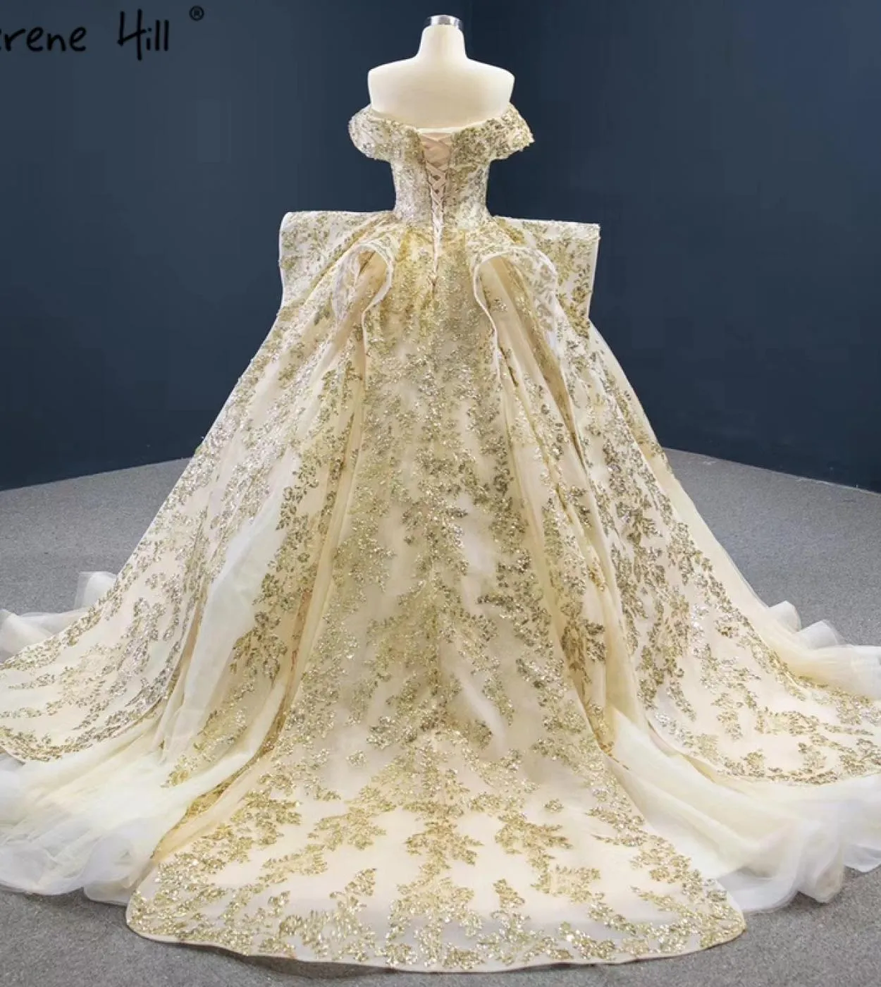 Abiti da sposa Dubai oro champagne con spalle scoperte Abiti da sposa scintillanti di lusso di fascia alta Hm67159 Abiti da spos