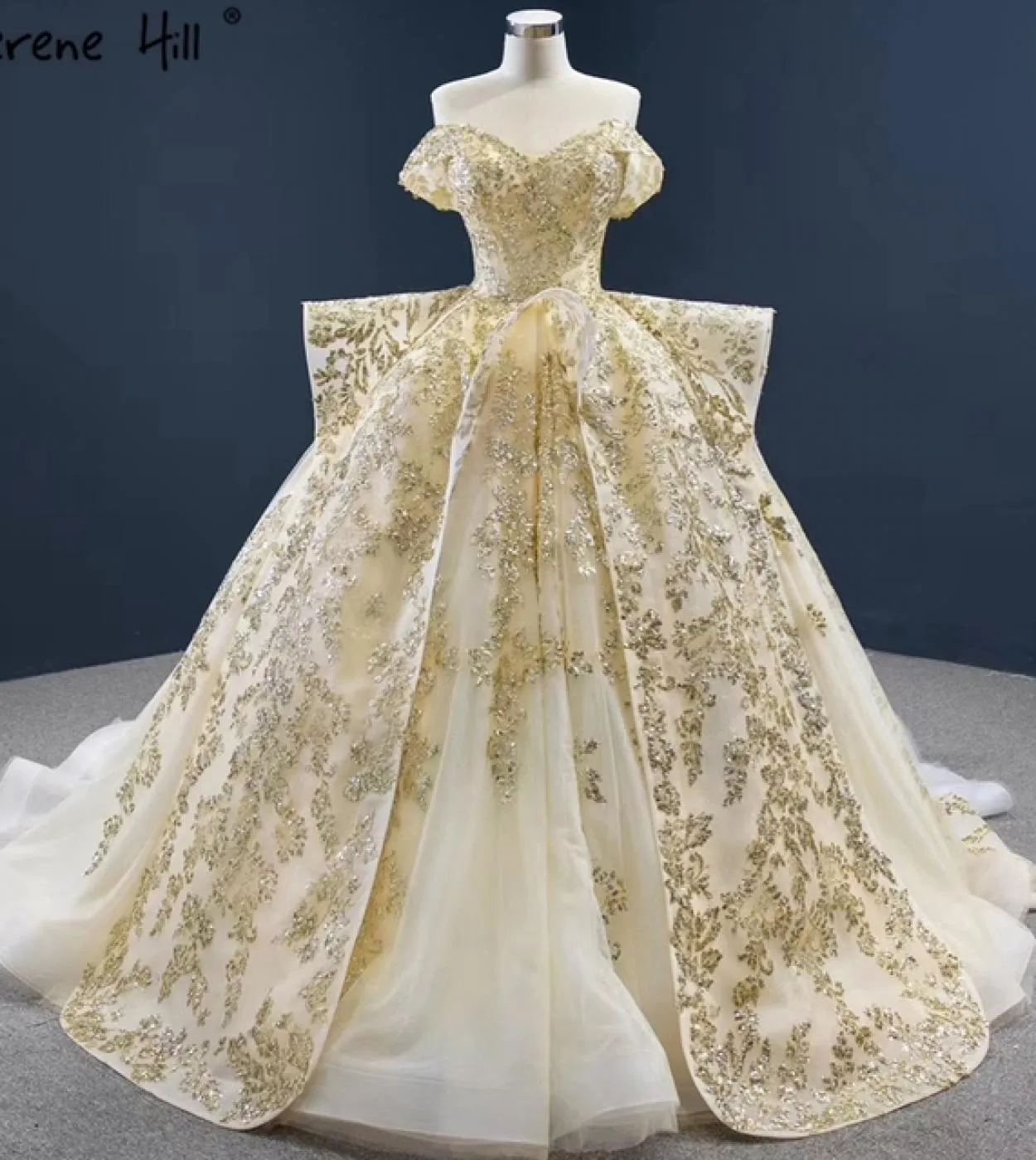 Abiti da sposa Dubai oro champagne con spalle scoperte Abiti da sposa scintillanti di lusso di fascia alta Hm67159 Abiti da spos